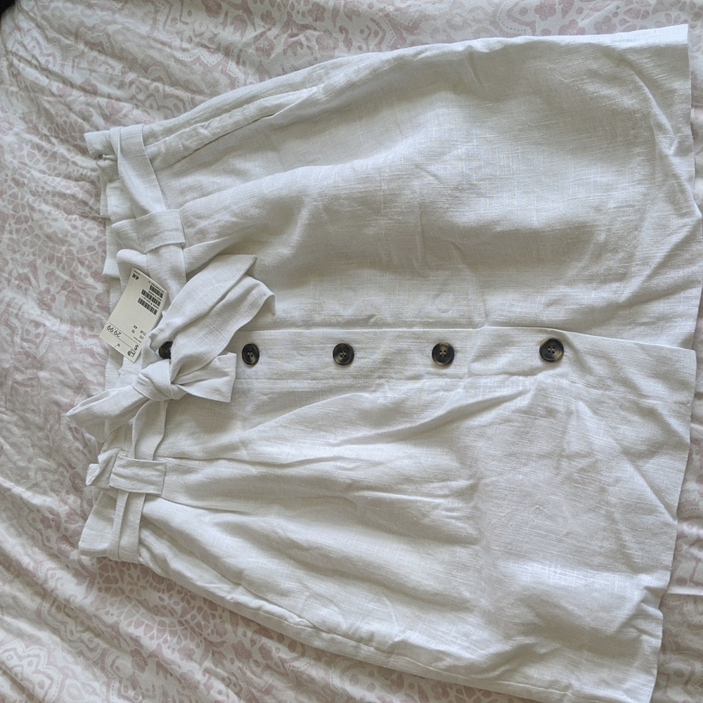 White linen skirt